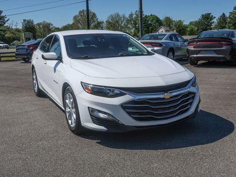 Used 2024 Chevrolet Malibu LT FWD image 7