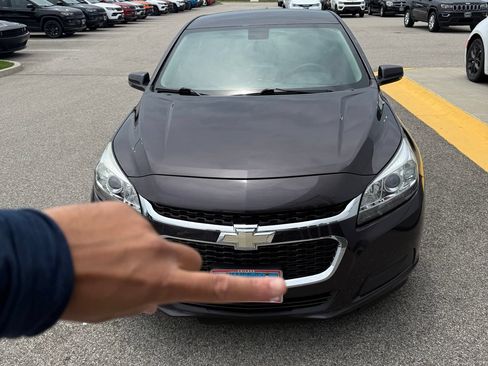 Used 2015 Chevrolet Malibu LT w/ Power Convenience Package FWD image 1