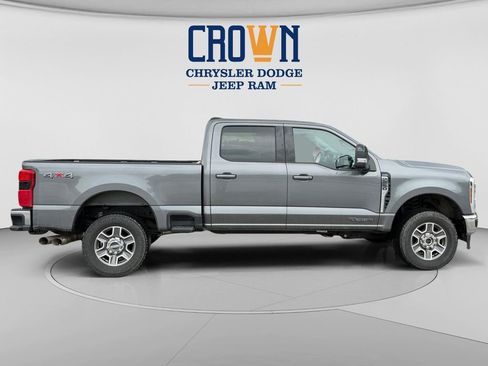Used 2024 Ford F250 Lariat AWD/4WD image 2