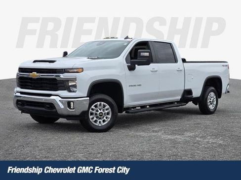 Used 2025 Chevrolet Silverado 2500 LT w/ All Star Edition image 1