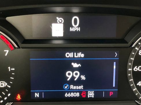 Certified 2019 Cadillac XT4 Premium Luxury AWD/4WD image 34