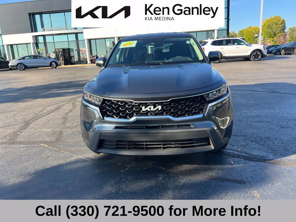 Certified 2022 Kia Sorento LX AWD/4WD image 4
