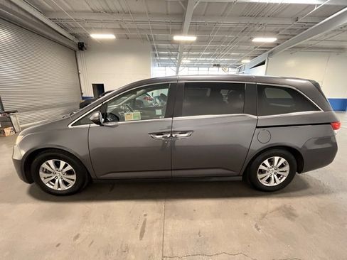 Used 2016 Honda Odyssey SE image 6