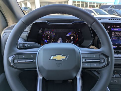 Used 2026 Chevrolet Colorado LT w/ LT Convenience Package image 19