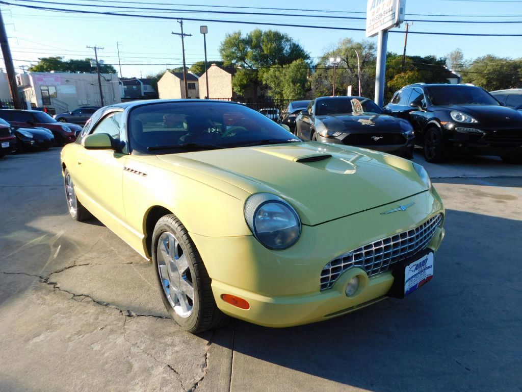 Used 2002 Ford Thunderbird RWD image 1