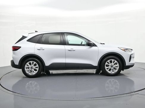 Certified 2025 Ford Escape Active FWD image 5