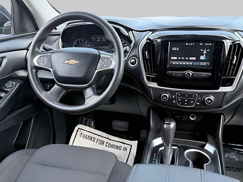 Used 2019 Chevrolet Traverse LS FWD image 6