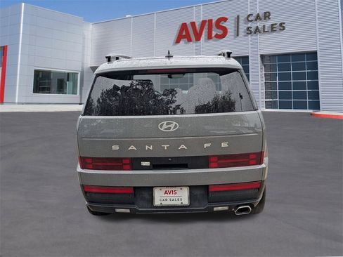 Used 2025 Hyundai Santa Fe SEL image 5