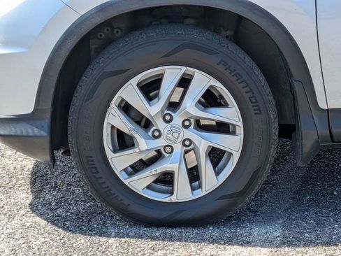 Used 2015 Honda CR-V LX image 11