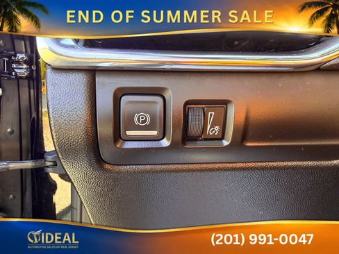 Used 2019 Cadillac XT4 Premium Luxury AWD/4WD image 29