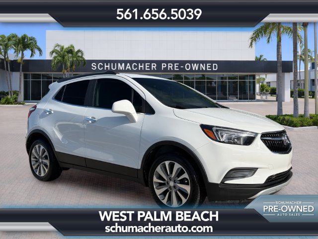 Certified 2020 Buick Encore Preferred FWD image 1