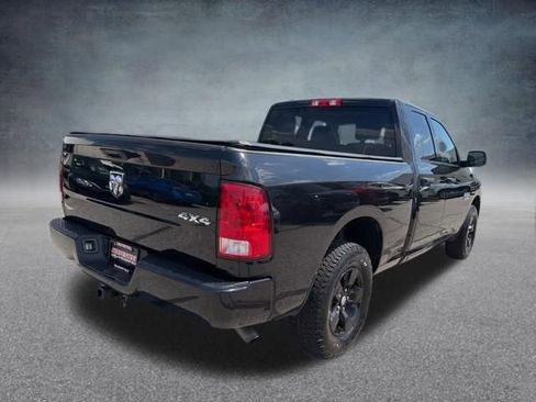 Used 2018 RAM 1500 Express AWD/4WD image 7