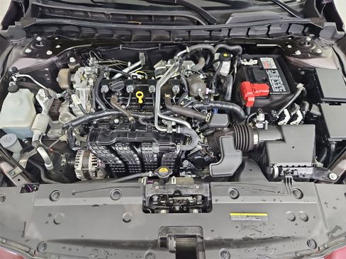 Used 2023 Nissan Altima 2.5 SV image 14