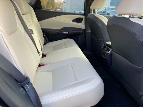 Certified 2023 Lexus RX 350 Premium w/ Accessory Package image 28