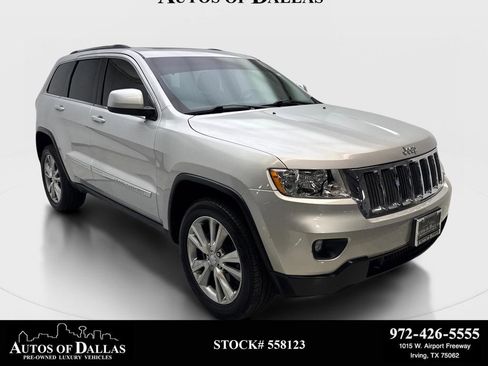 Used 2013 Jeep Grand Cherokee Laredo AWD/4WD image 1
