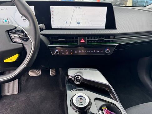 Used 2023 Kia EV6 GT image 22