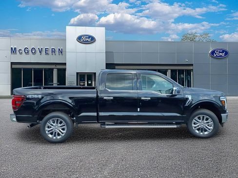 New 2026 Ford F150 Lariat w/ Equipment Group 502A High AWD/4WD image 4