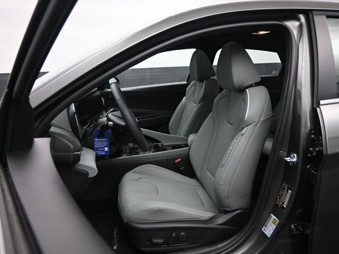 New 2026 Hyundai Elantra Limited w/ Cargo Package FWD image 25