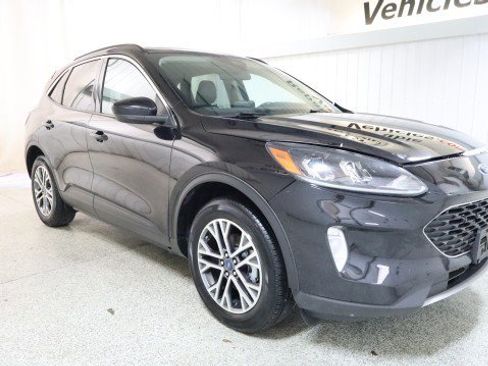 Used 2020 Ford Escape SEL image 5