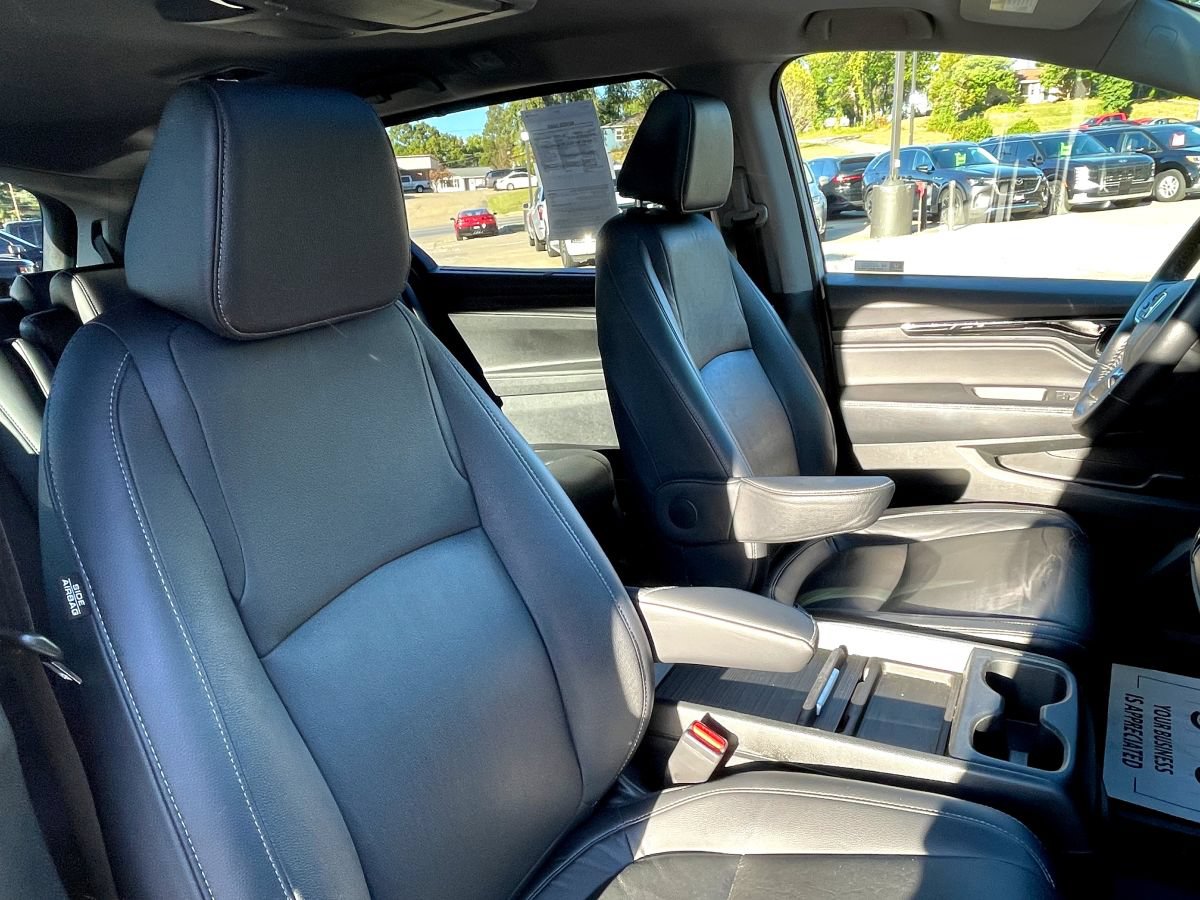 Used 2022 Honda Odyssey Touring image 10