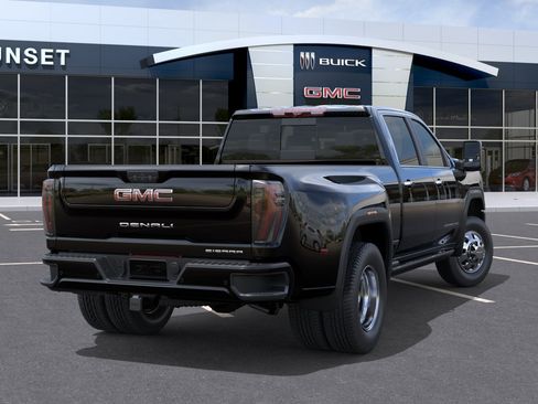 New 2026 GMC Sierra 3500 Denali w/ Denali Reserve Package image 4