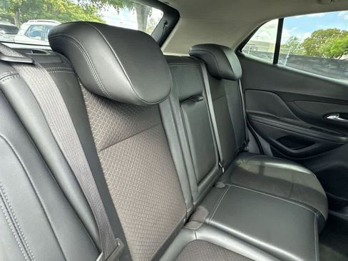 Used 2020 Buick Encore Preferred FWD image 26