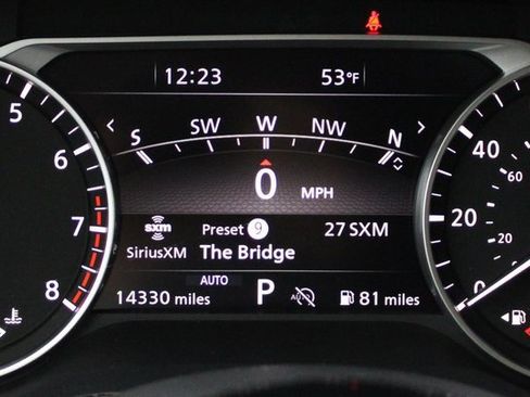 Certified 2024 Nissan Pathfinder SL image 33