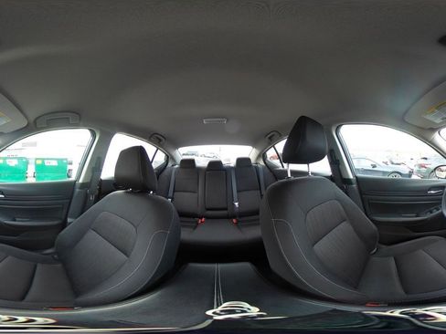 Used 2025 Nissan Altima 2.5 SV image 42