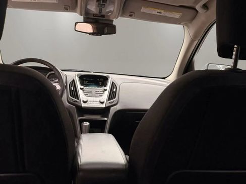 Used 2017 Chevrolet Equinox LT w/ Convenience Package FWD image 13
