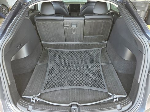 Used 2021 Tesla Model Y Performance image 37