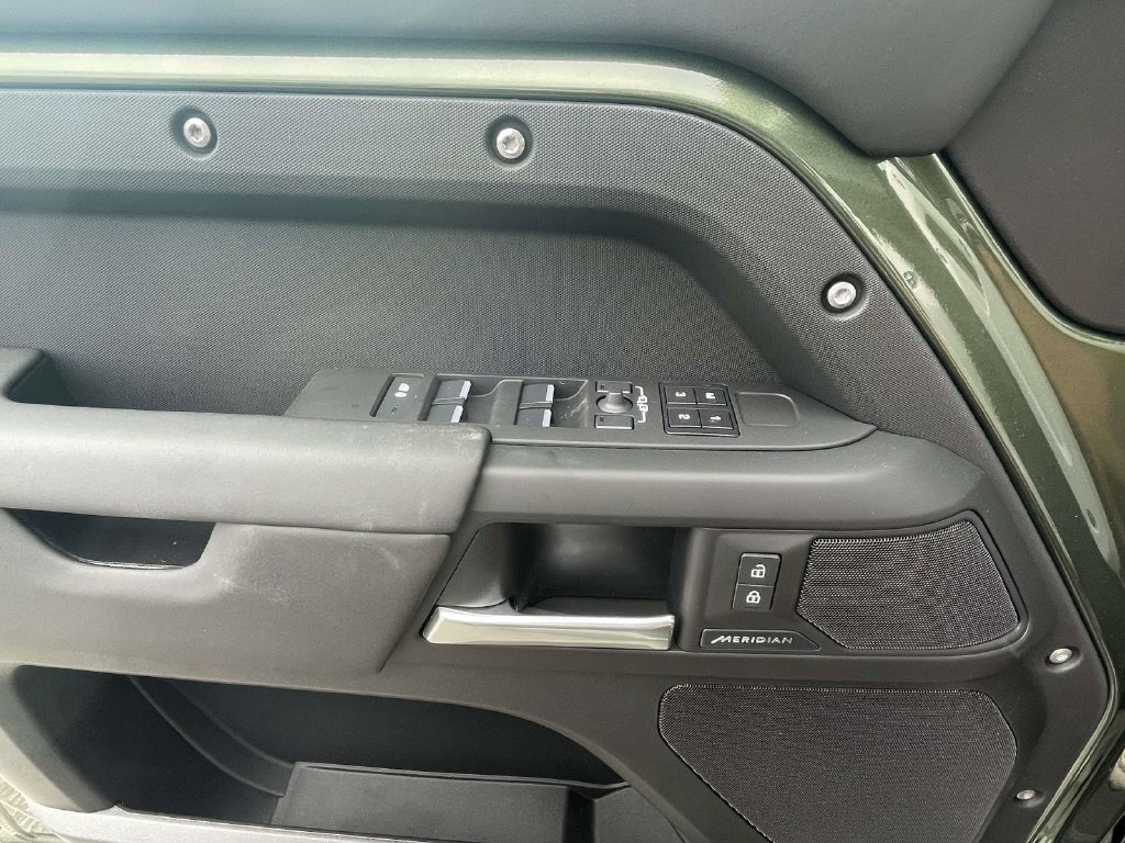 New 2026 Land Rover Defender 110 S AWD/4WD image 34