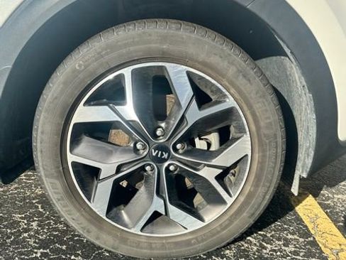 Used 2020 Kia Sportage EX image 22