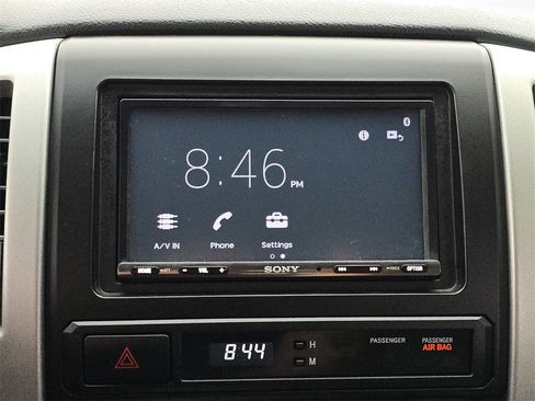 Used 2012 Toyota Tacoma PreRunner image 28