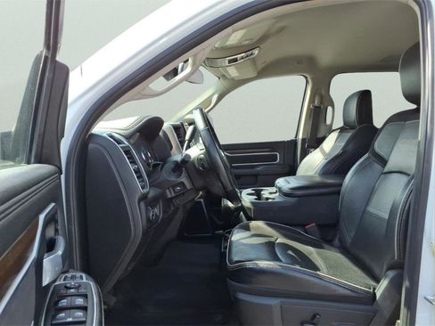 Used 2024 RAM 2500 Laramie AWD/4WD image 14