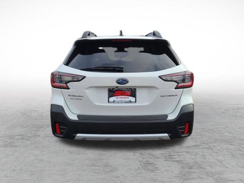 Used 2022 Subaru Outback Limited image 7