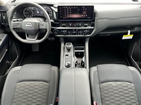 New 2026 Nissan Pathfinder SV AWD/4WD image 13