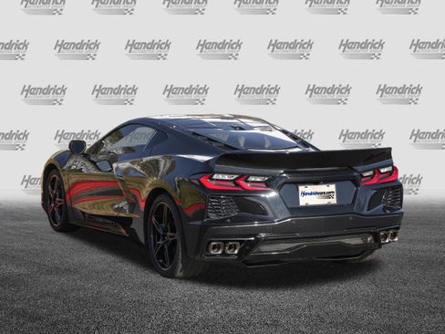 Used 2021 Chevrolet Corvette Stingray Preferred Cpe w/ 2LT image 7