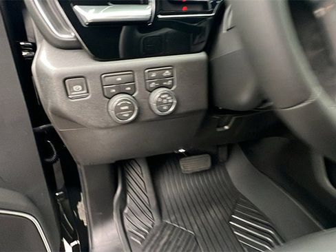 New 2026 Chevrolet Silverado 3500 LT w/ All Star Edition image 19