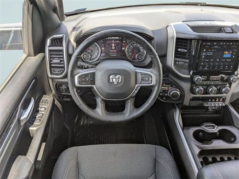 Used 2022 RAM 1500 Big Horn image 2