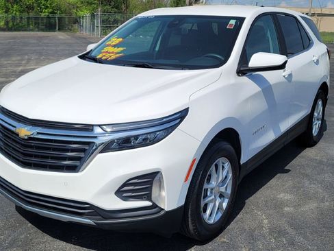 Used 2023 Chevrolet Equinox LT FWD image 3