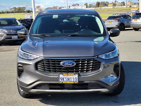 Certified 2023 Ford Escape Active image 2