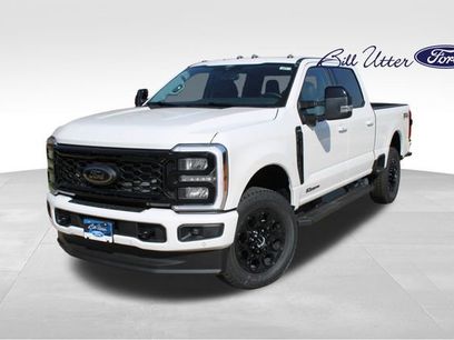 New 2026 Ford F250 Lariat w/ Black Appearance Package
