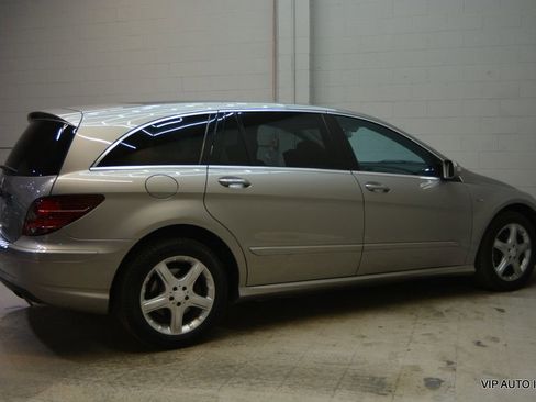 Used 2009 Mercedes-Benz R 320 BlueTEC 4MATIC image 37
