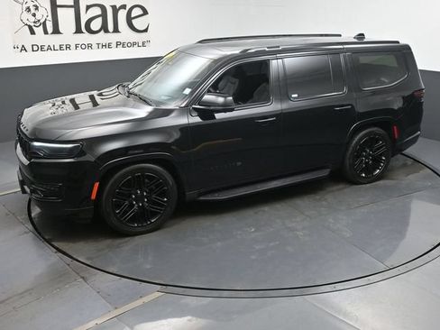 Used 2023 Jeep Wagoneer Series II w/ Convenience Group I AWD/4WD image 46