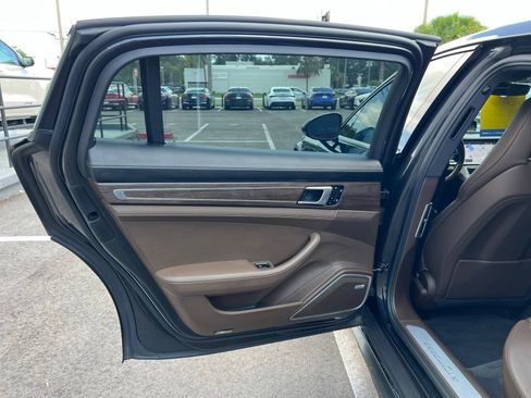 Used 2020 Porsche Panamera 4 Executive AWD/4WD image 50