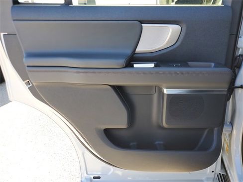 New 2025 Ford Expedition Active image 17