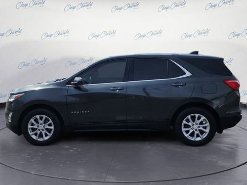 Used 2018 Chevrolet Equinox LT image 2