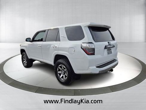 Used 2018 Toyota 4Runner TRD Off-Road Premium image 9