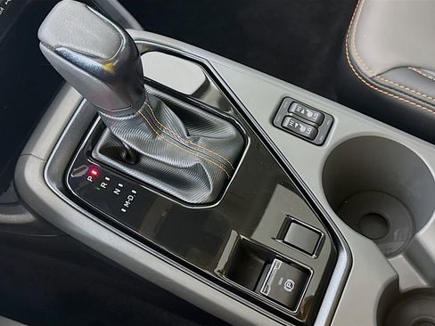 Certified 2025 Subaru Crosstrek 2.5i Limited w/ Crosstrek Mirror Package image 19