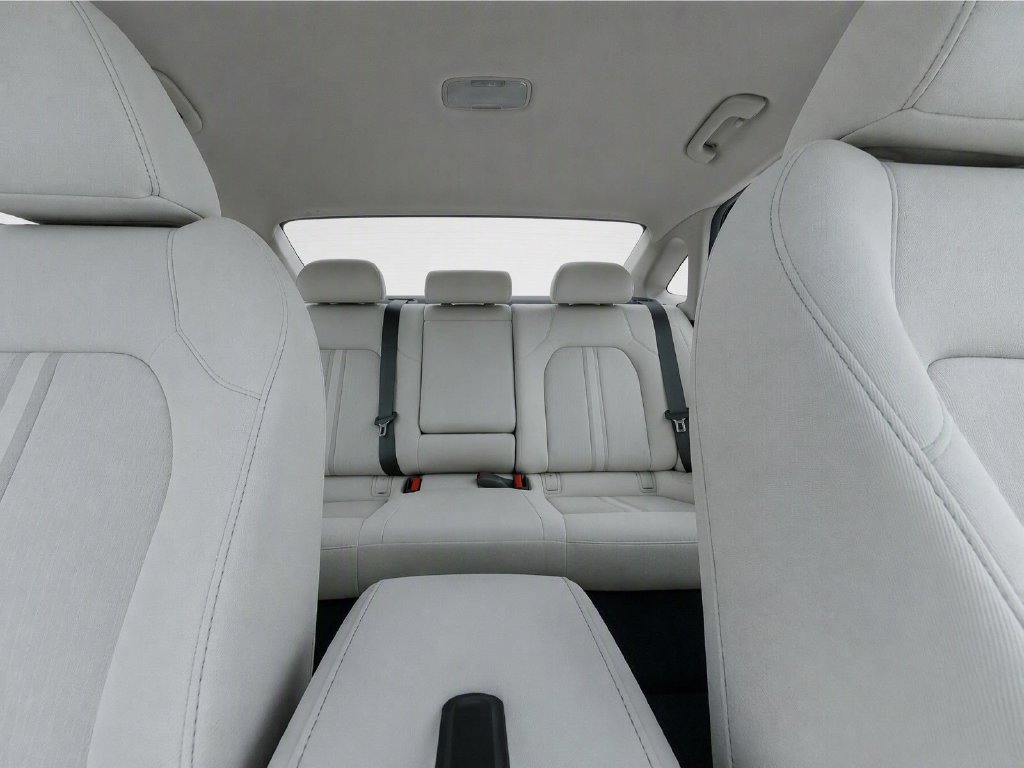 Used 2023 Hyundai Sonata SEL w/ Cargo Package FWD image 16